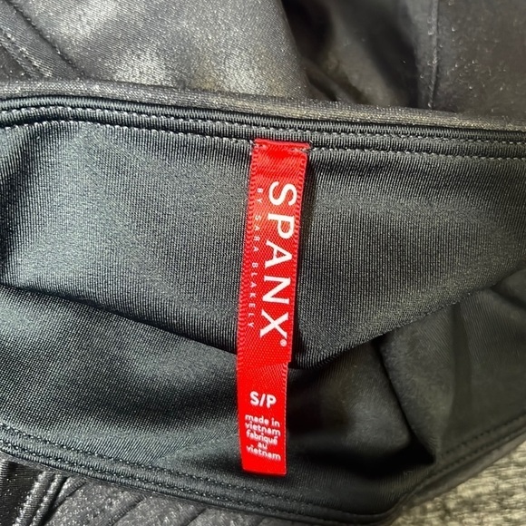 Spanx Faux Leather Moto Leggings - Picture 11 of 13